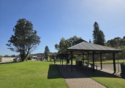 Kingston Reserve: shelter in case of rain