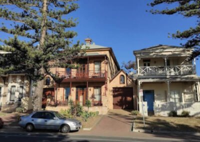 Semaphore Jetty - old houses across the road